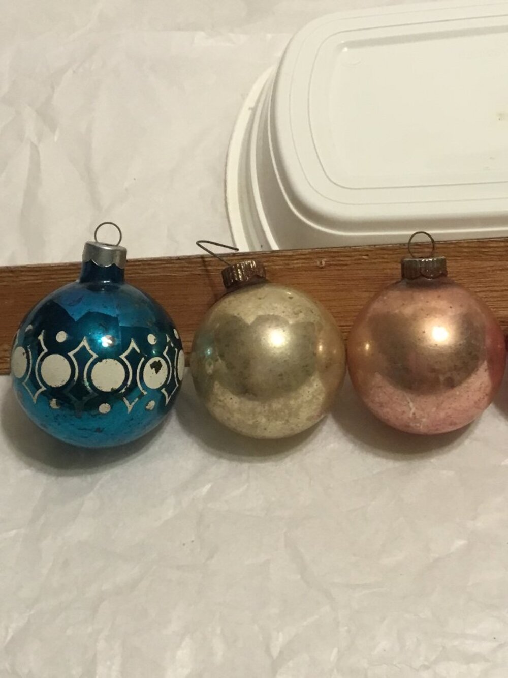 Very colorful lot of 8 antique & fragile glass Christmas tree ornaments - Picture 4 of 15